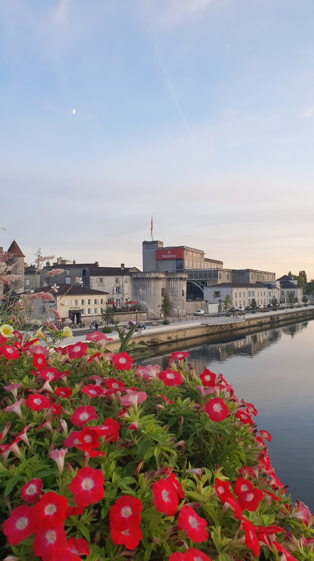 A DAY AT MAISON&nbsp;HENNESSY